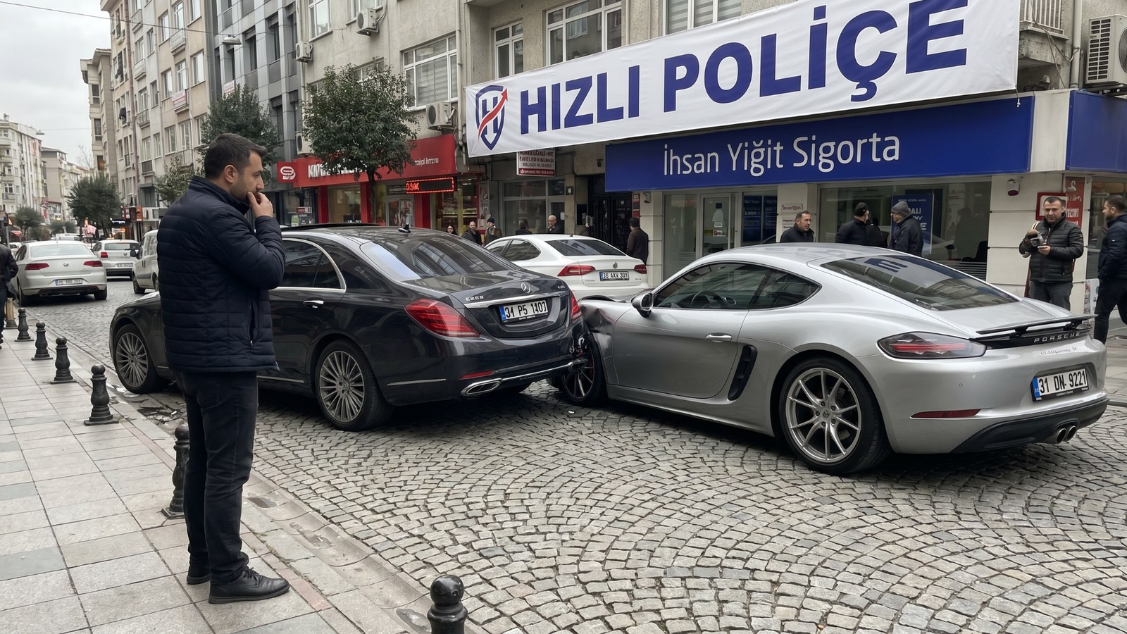 Trafik Sigortası banner görseli